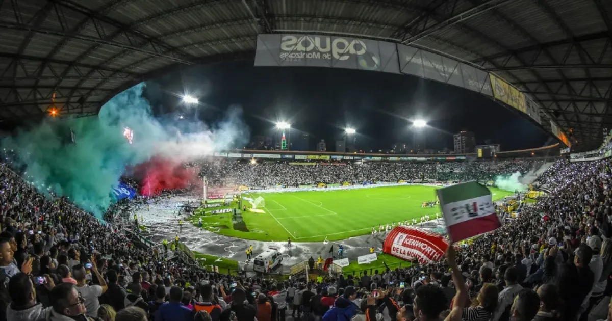 Hinchada Once Caldas